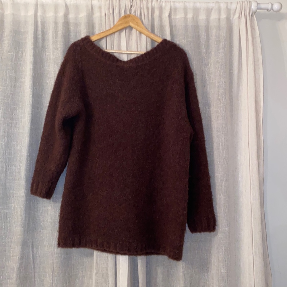 Aritzia Sweater